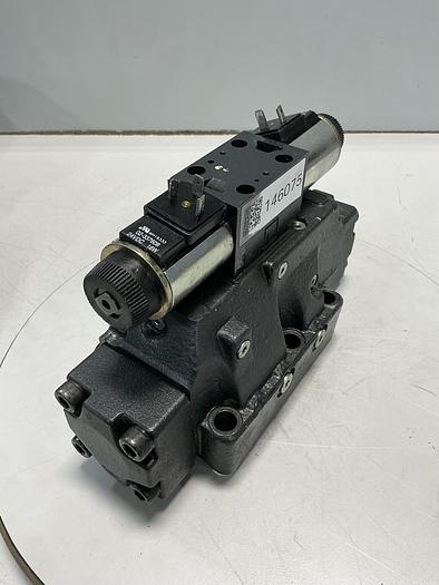 Used VICKERS DG5V-8-S-33C-T-M-U-HL-10-EN502