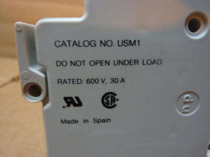 Used GOULD 30 Amp Fuse Block USM1 #79561
