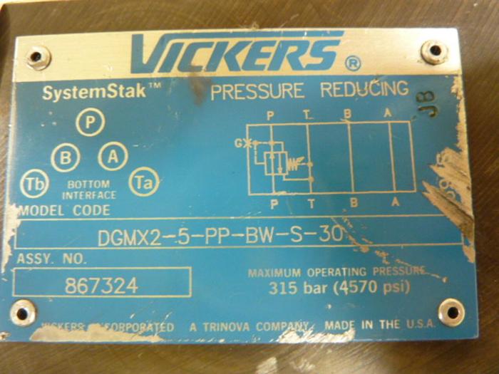Used VICKERS Pressure Reducing Valve DGMX25PPBWS30 #61723