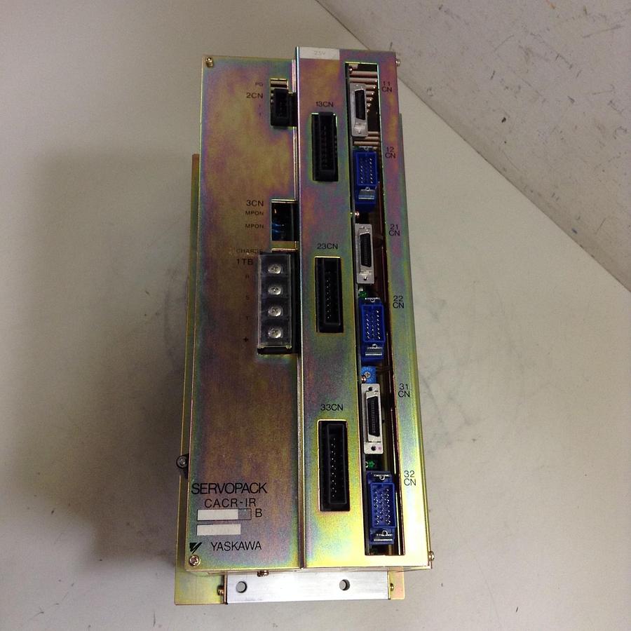 Used YASKAWA Servopack CACR-IR020202F Used