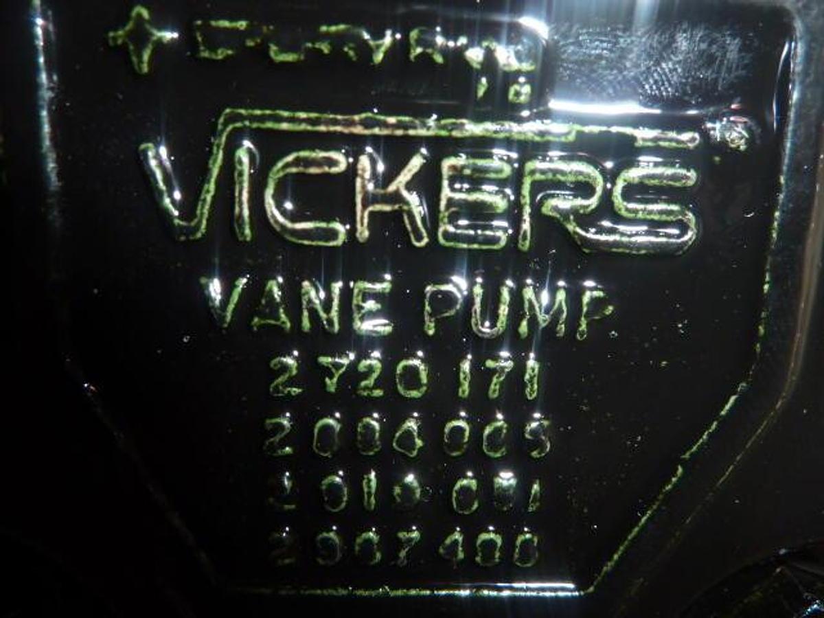 Used VICKERS 4520V42A8