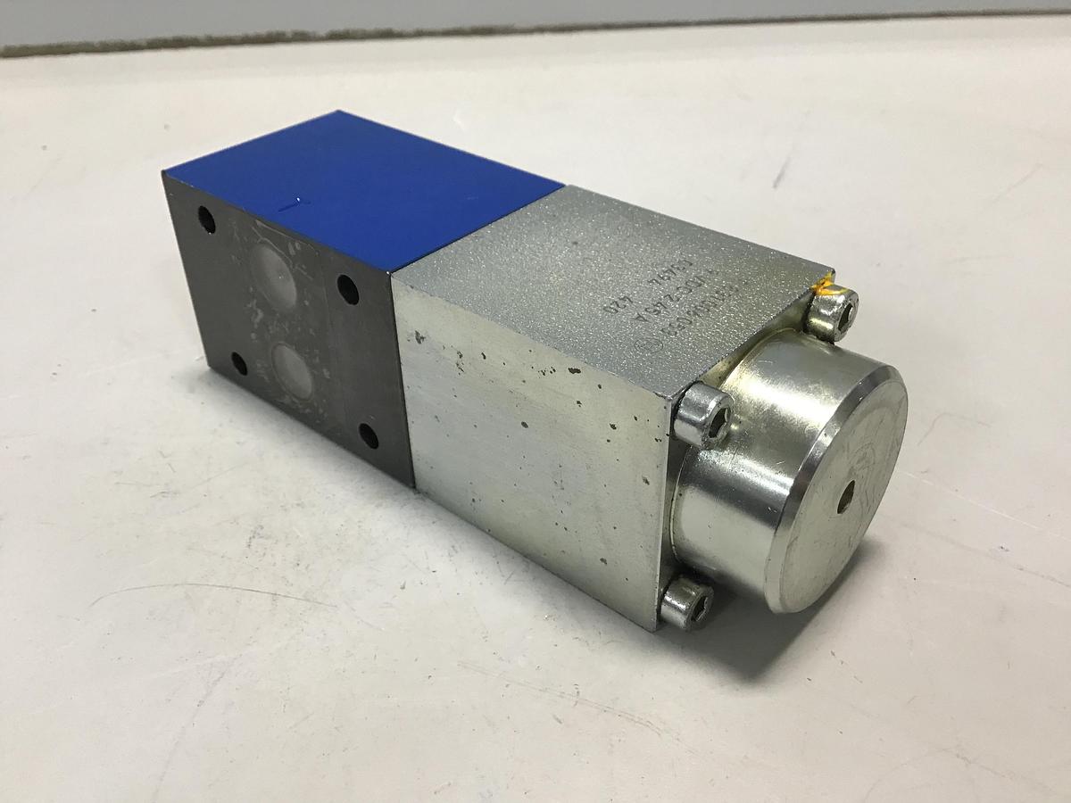 Used BOSCH 0 811 402 037 Valve Used #144792