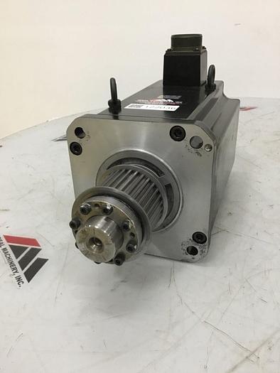Used SANYO DENKI Servo Motor P60B18750LXF24 Used