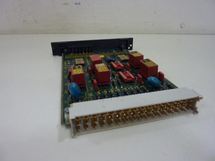 Used LEYBOLD HERAEUS Circuit Board RRK02 #56617