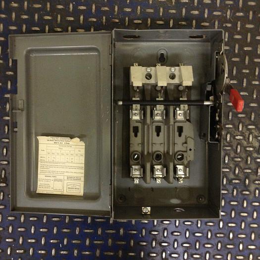 Used CUTLER HAMMER 30 Amp Heavy Duty Safety Switch 4105H311H #82888