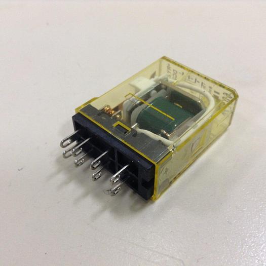 Used IDEC Relay RY2S-U #76372