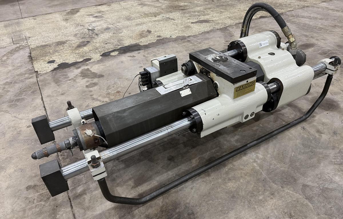 Used CINCINNATI MILACRON VSX 85-6.04