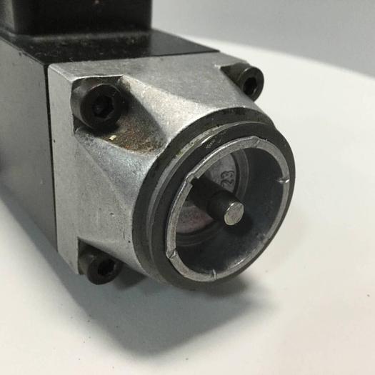Used REXROTH Valve 4WE6J52AG24NZ4 #91509