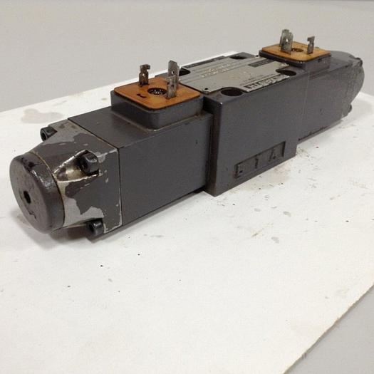 Used REXROTH Valve 4WE6J51AG24N9K4V #89803