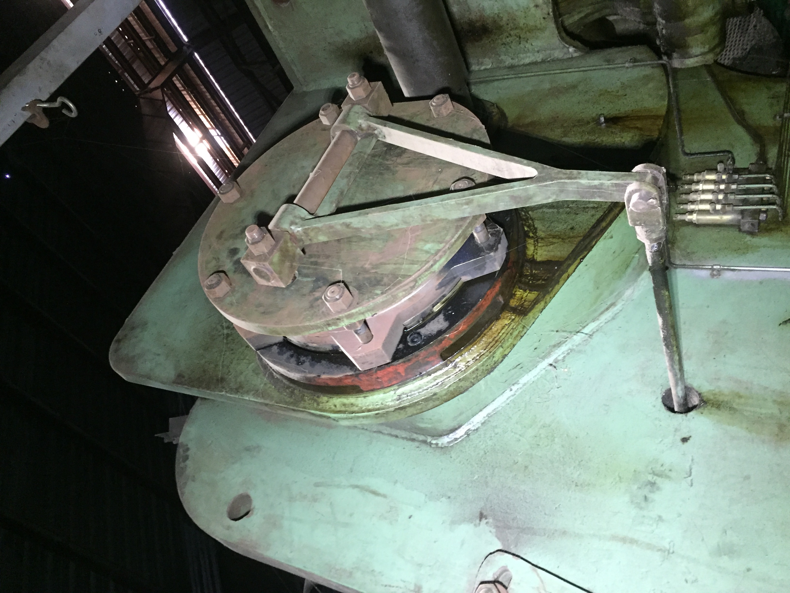 Used 12' x 250 Ton Verson Model B1110-250 Press Brake