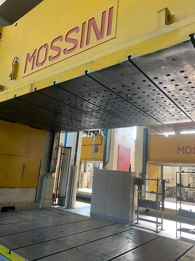 Used Mossini 2000 ton Hydraulic Press