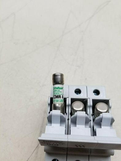 Used Bussmann Fuse holder CHM3D with Fuses CCMR 8