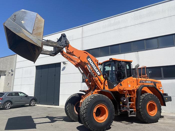 Usato 2014 DOOSAN DL 300-3