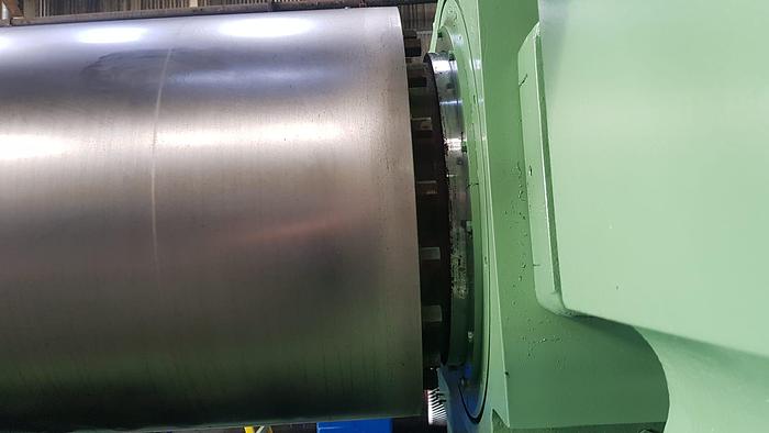 Used 1980 Berstorff 660mm dia X 2100mm two roll mill