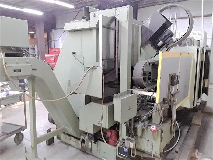 Used 1989 Okuma LC-30-2ST/250 Chucker