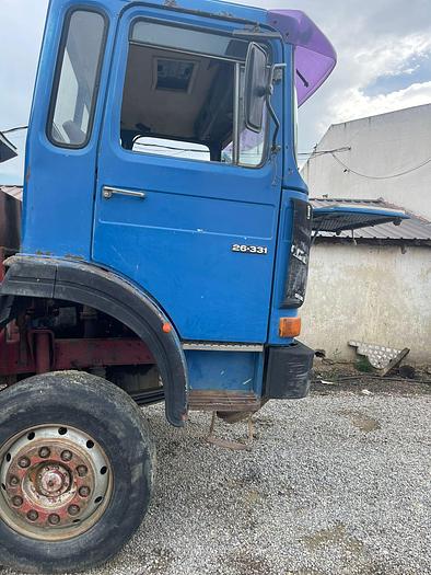 Gebruikt 1986 MAN 26.331 / 6x4 / full steel / 6 cilinder