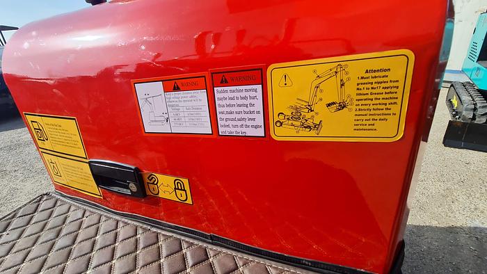 2022 Mini Excavator ATTACK AT10 - 950 kg.