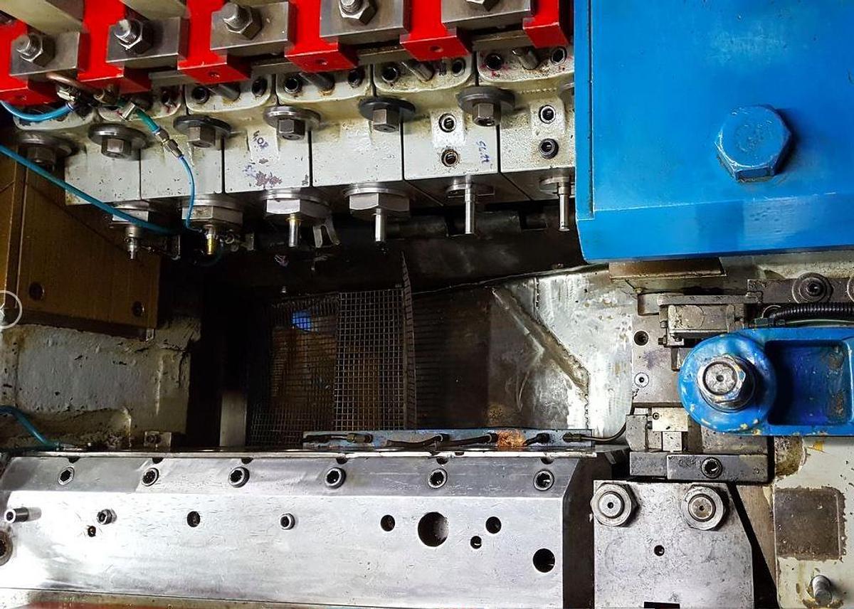 Gebraucht NATIONAL 750 – 6 Matrizen / 7-Stufen Parts Former mit Universaltransfer