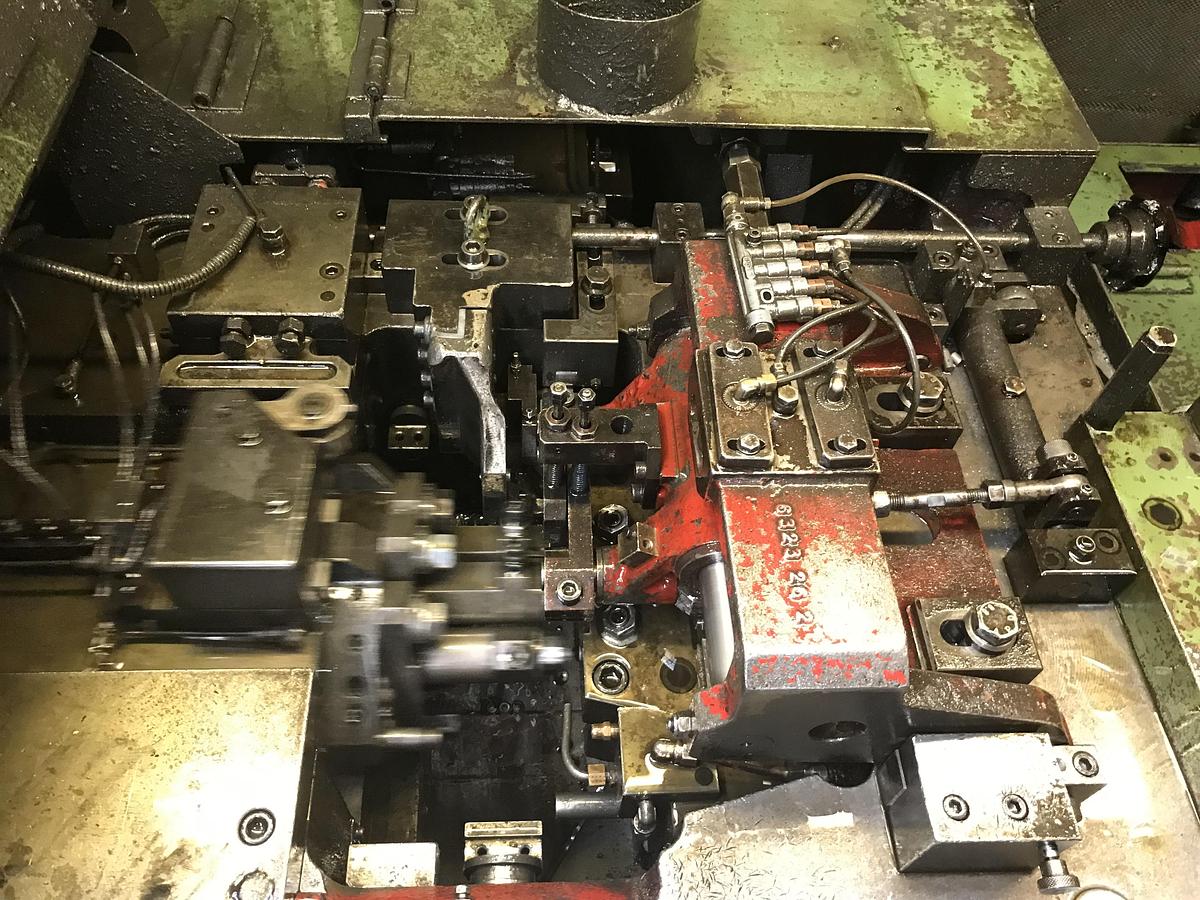 Gebraucht SALVI 246 – 2 Matrizen / 4-Stufen Mehrstufenpresse (Cold Header)