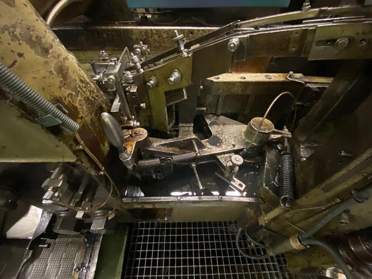 Gebraucht NEDSCHROEF HPT 6 – 4 Matrizen / 7-Stufen Mehrstufenpresse (Boltmaker)