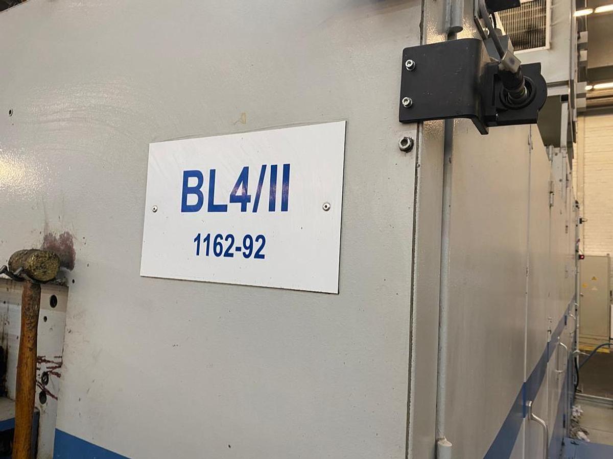 Gebraucht NEDSCHROEF BL4 – 4 Matrizen / 7-Stufen Mehrstufenpresse (Boltmaker)