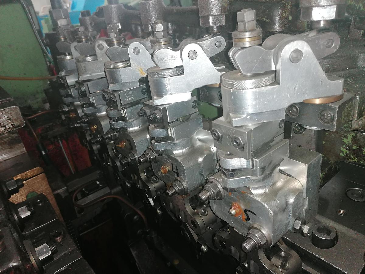 Gebraucht NATIONAL 625 – 5 Matrizen / 6-Stufen Parts Former mit Universaltransfer