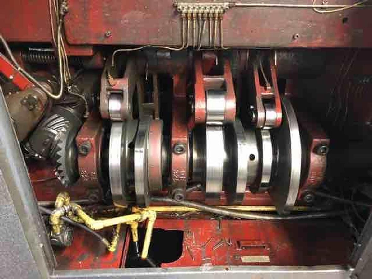 Gebraucht ASAHI OKUMA AOT-10B – 2 Matrizen / 2-Schlag Mehrstufenpresse (Cold Header)