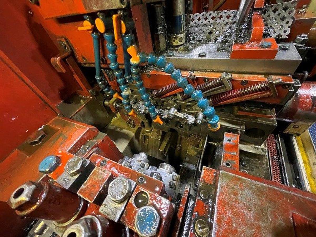 Used 1993 NATIONAL FORMAX FX22M