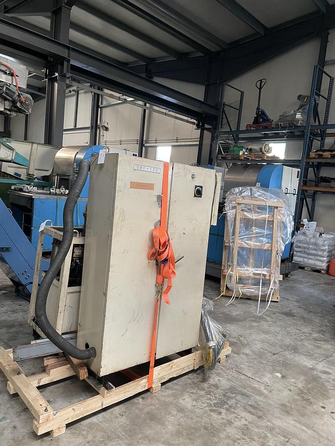 Gebraucht ASAHI OKUMA BF-1310-3 – 3 Matrizen / 3-Stufen Mehrstufenpresse (Progressive Header)