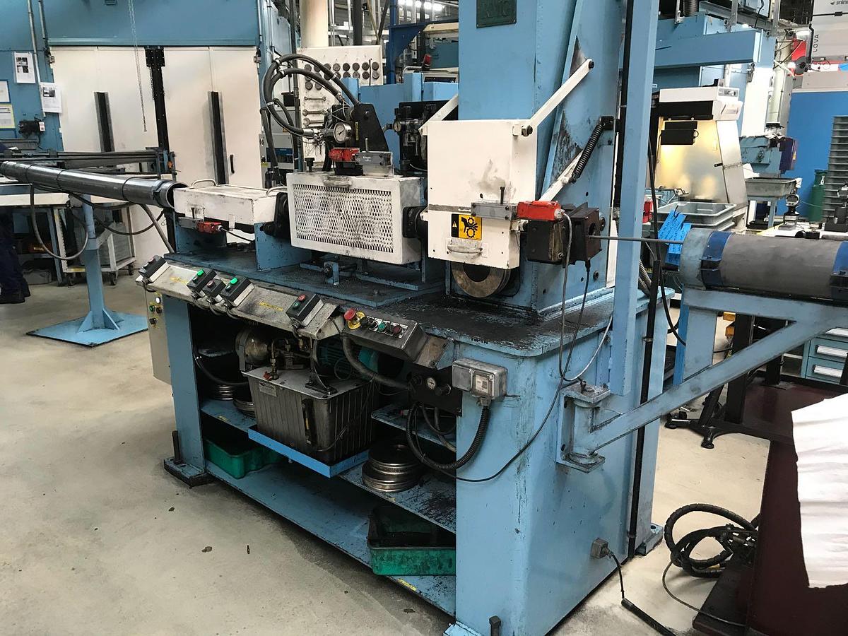 Gebraucht ASAHI OKUMA ORH-120 – 2 Matrizen / 3-Schlag Transfer-Mehrstufenpresse