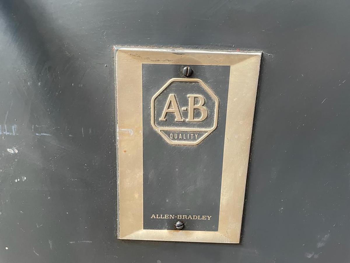 Gebraucht 1985 NATIONAL 51 Rivet Header