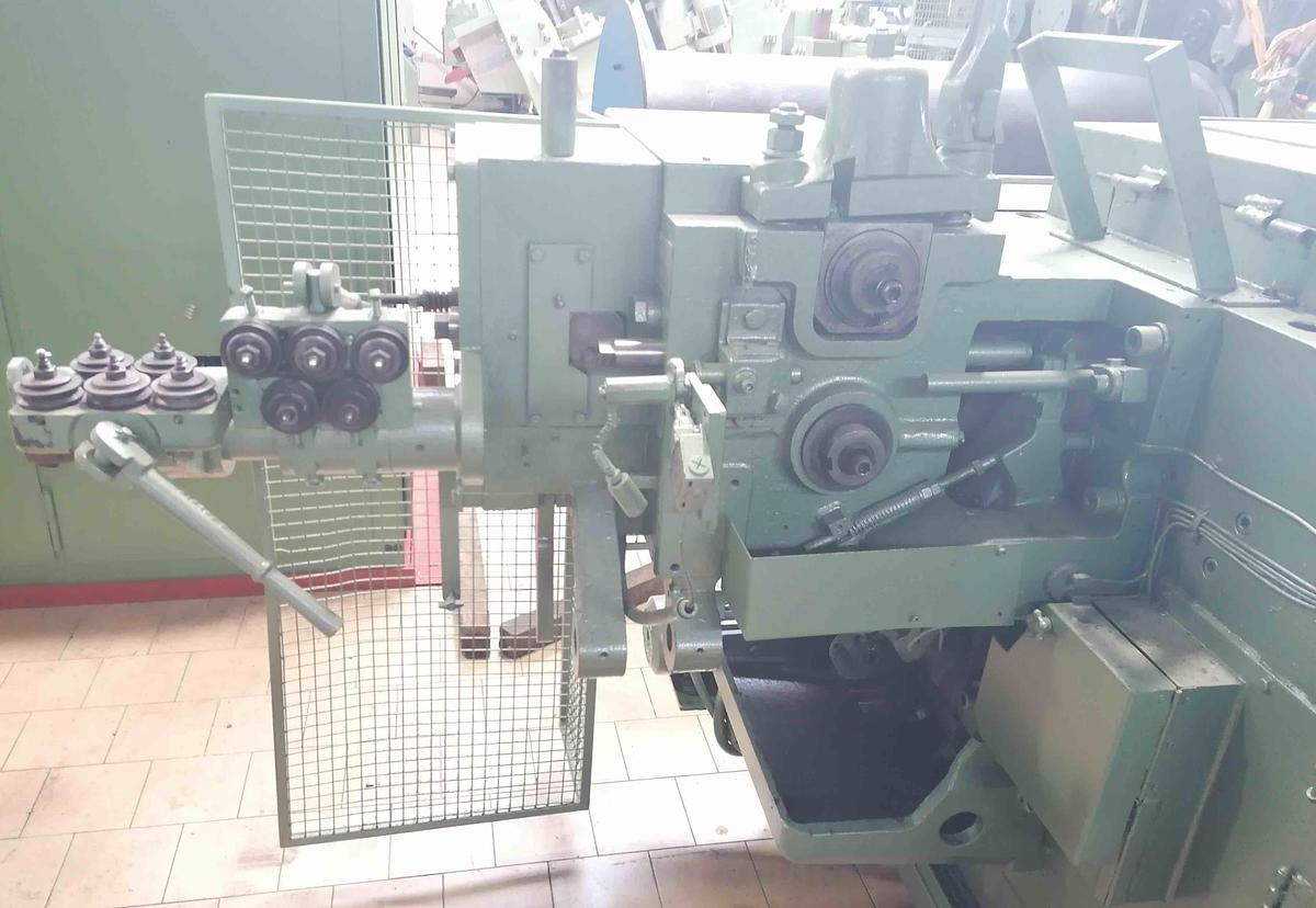 Gebraucht NATIONAL 56 – 2 Matrizen / 3-Schlag Mehrstufenpresse (Cold Header)