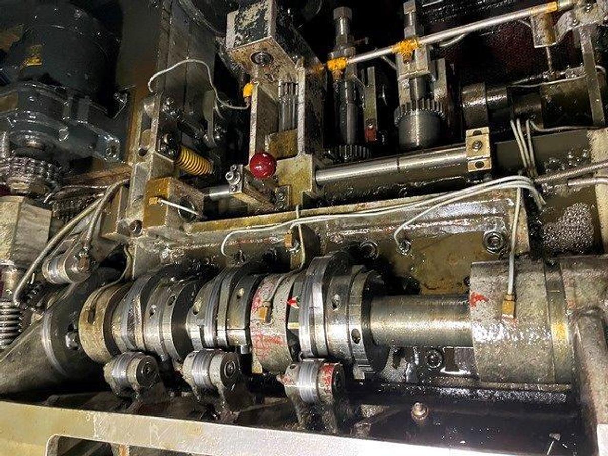 Gebraucht ASAHI OKUMA BF-1310-3 – 3 Matrizen / 3-Stufen Mehrstufenpresse (Progressive Header)