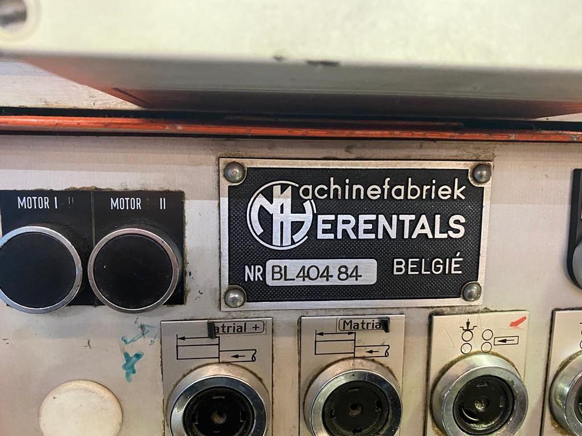 Gebraucht NEDSCHROEF BL4 – 4 Matrizen / 7-Stufen Mehrstufenpresse (Boltmaker)