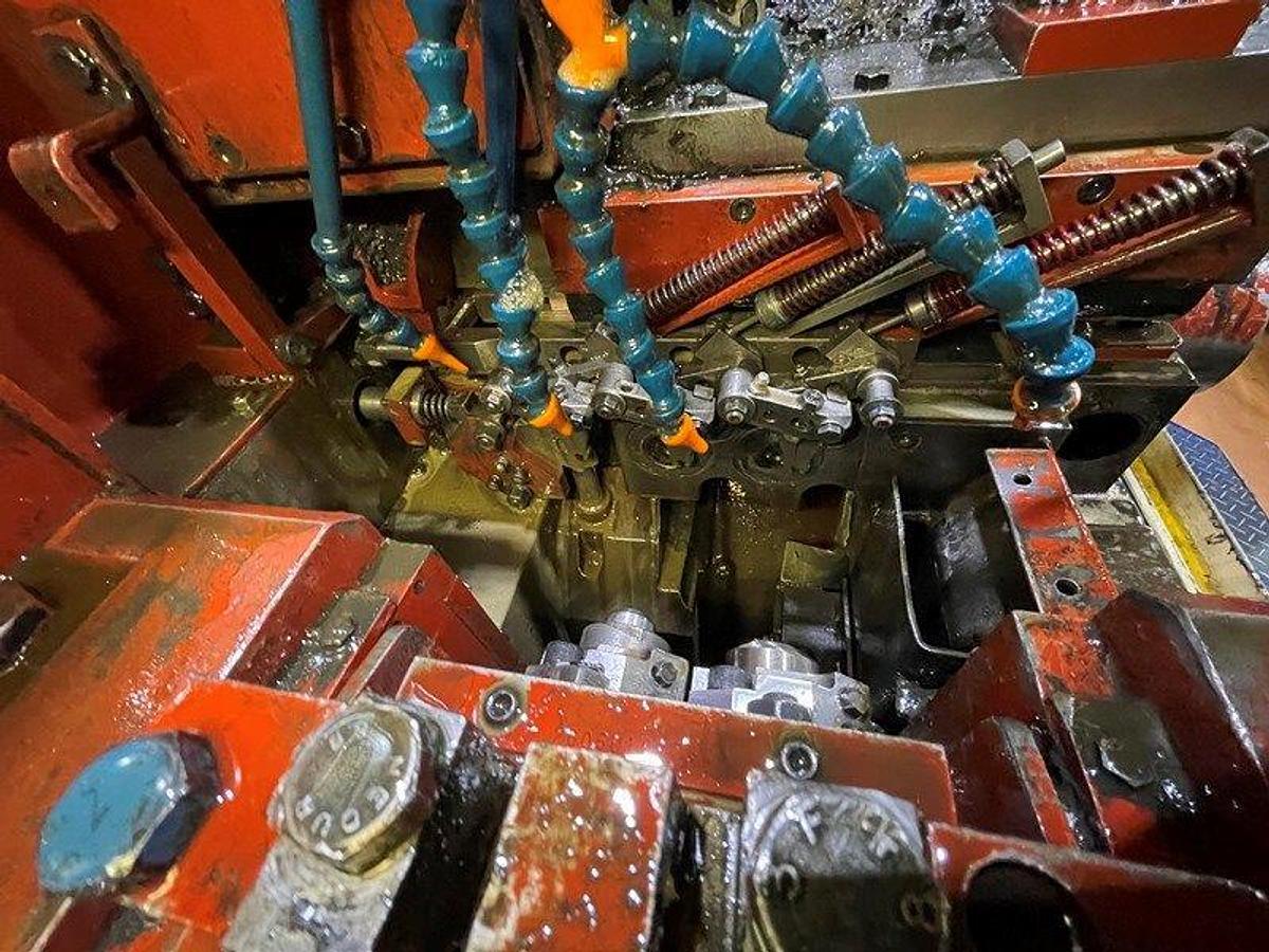 Used 1993 NATIONAL FORMAX FX22M