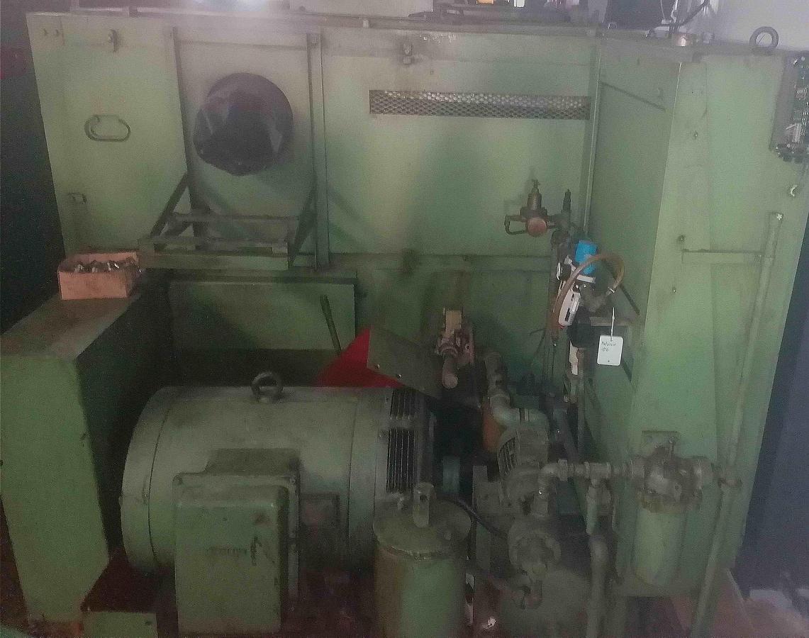 Gebraucht 1981 NATIONAL M12 (124)