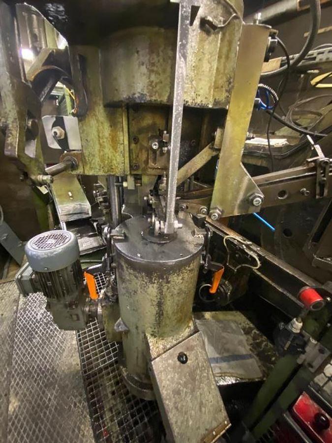 Gebraucht NEDSCHROEF HPT 6 – 4 Matrizen / 7-Stufen Mehrstufenpresse (Boltmaker)