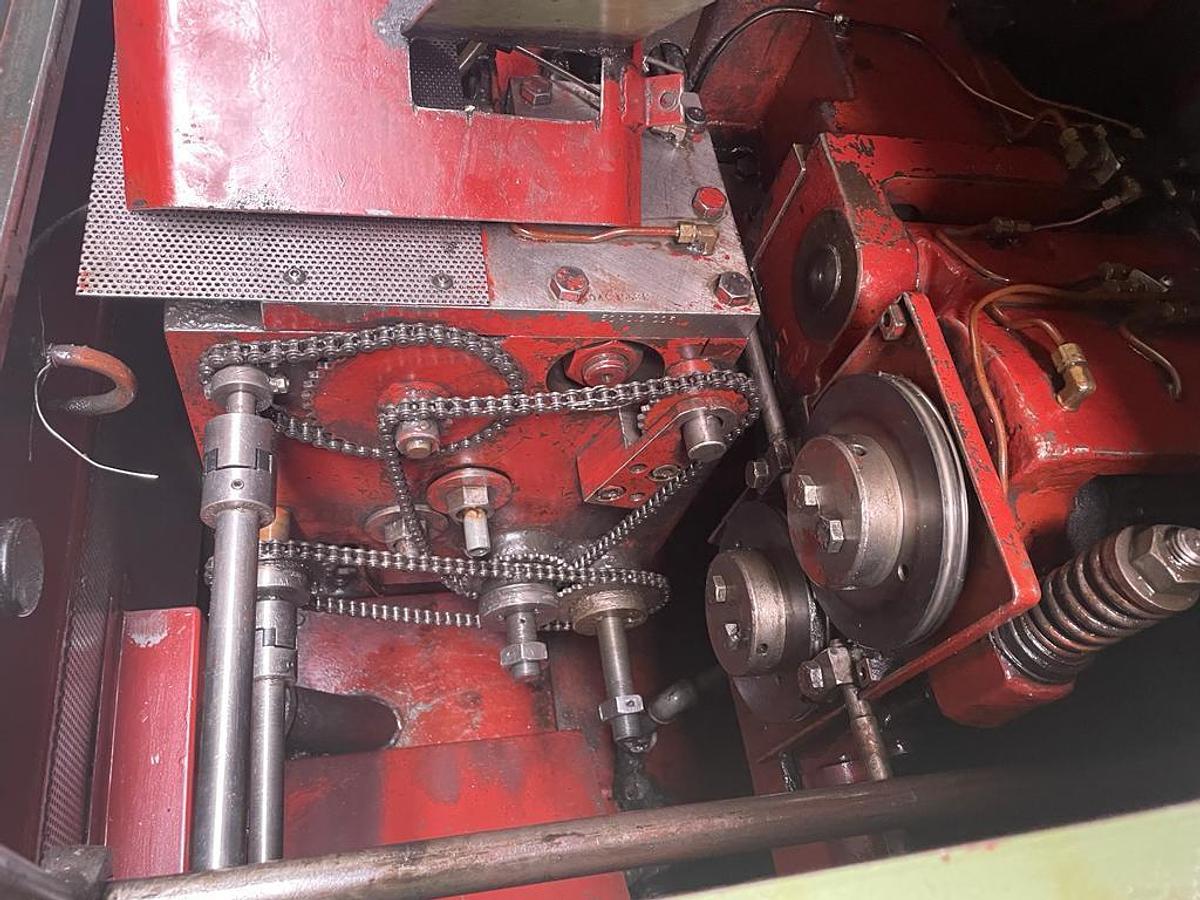 Gebraucht 1980 NATIONAL 51 Rivet Header