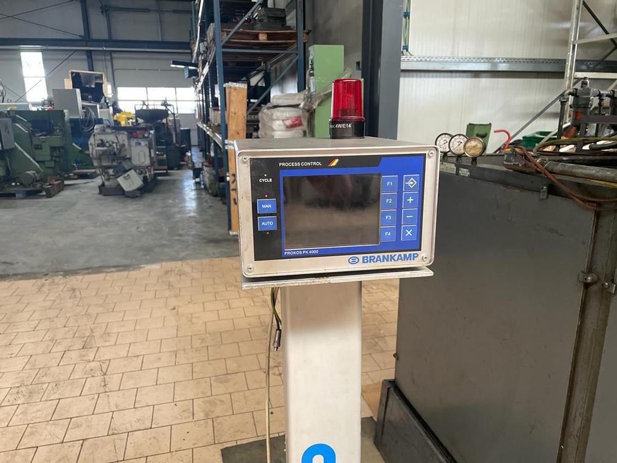 Gebraucht 1985 NATIONAL 51 Rivet Header