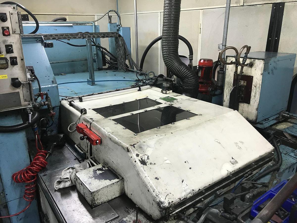 Gebraucht ASAHI OKUMA ORH-120 – 2 Matrizen / 3-Schlag Transfer-Mehrstufenpresse