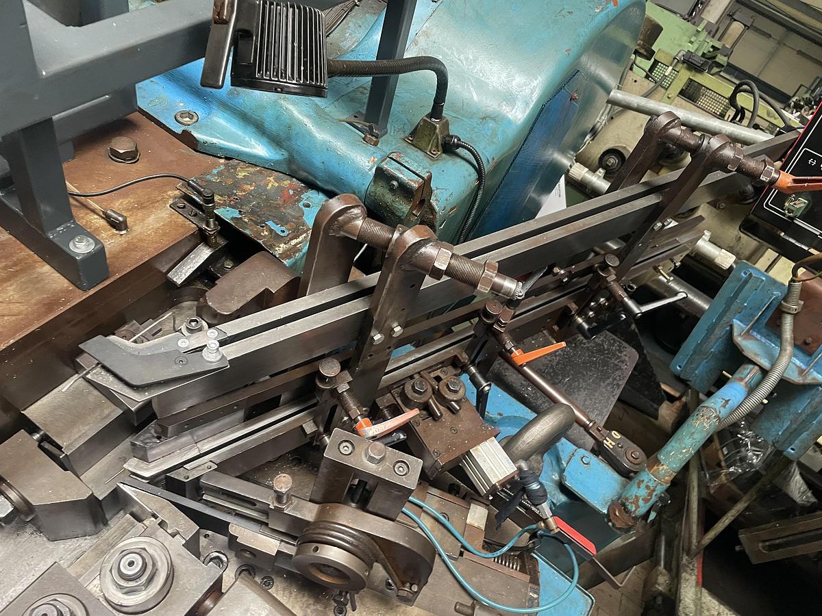 Used 1980 HILGELAND TR6V