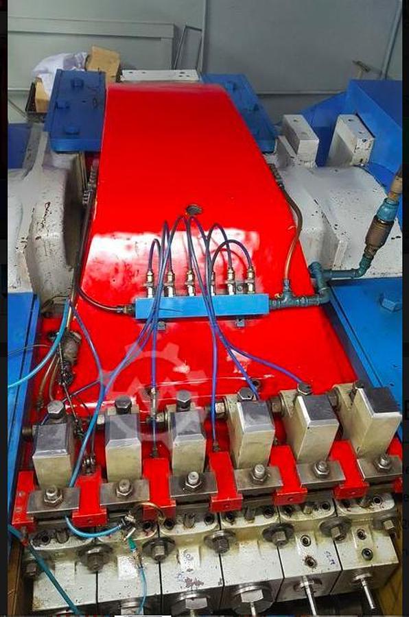 Gebraucht NATIONAL 750 – 6 Matrizen / 7-Stufen Parts Former mit Universaltransfer