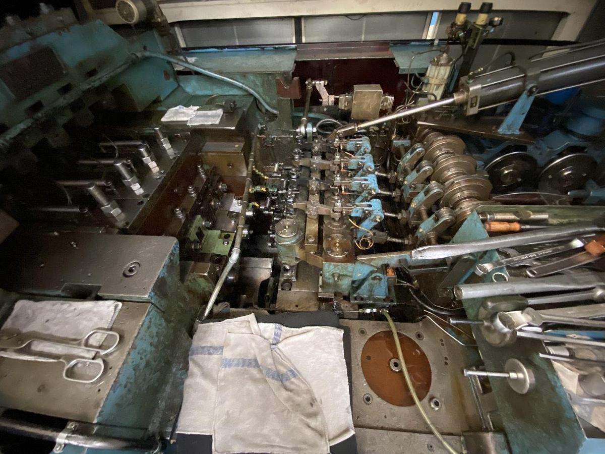 Gebraucht MALMEDIE QPB161 – 4 Matrizen / 5-Stufen Transfer-Mehrstufenpresse