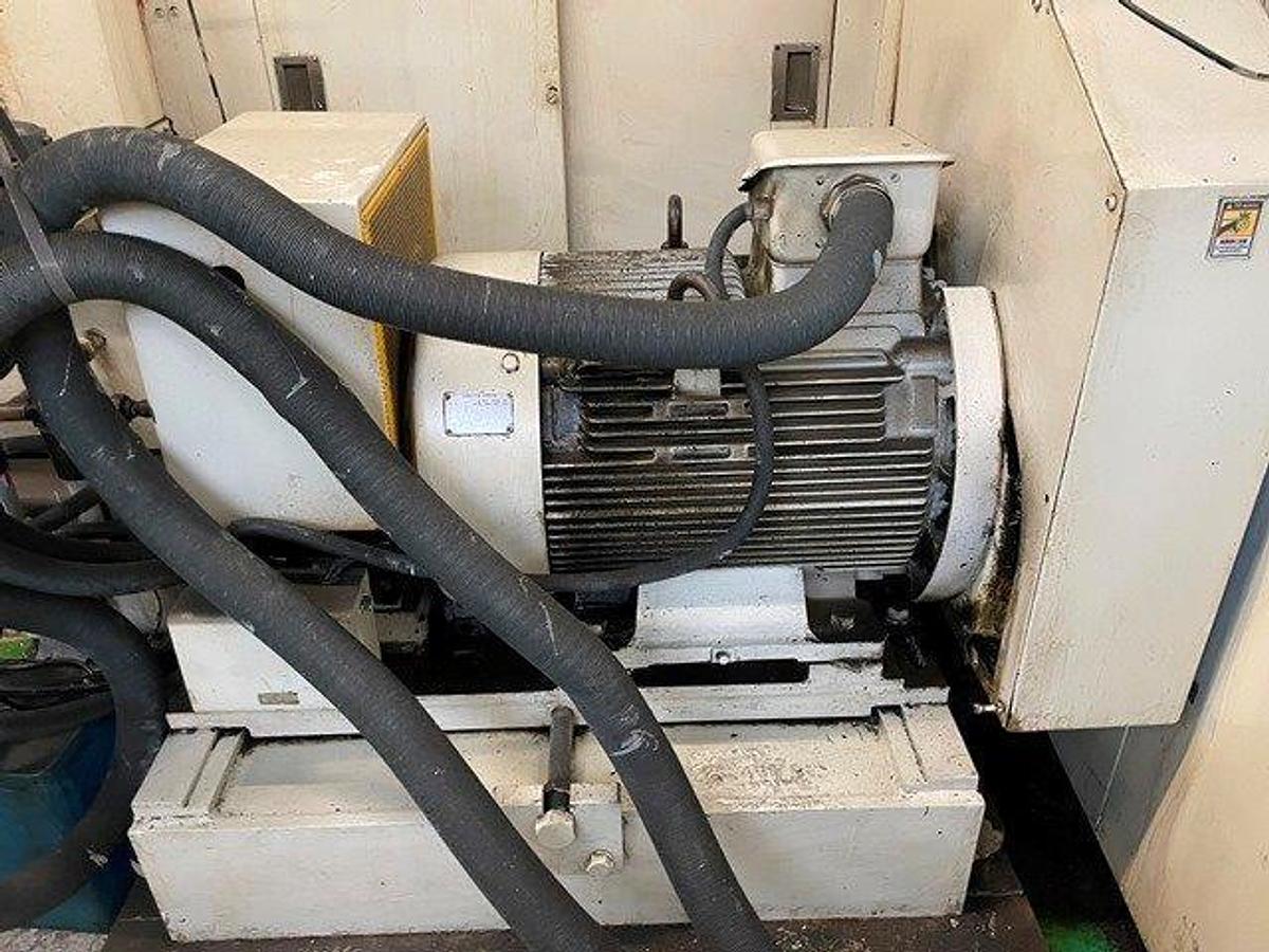 Gebraucht ASAHI OKUMA BF-1310-3 – 3 Matrizen / 3-Stufen Mehrstufenpresse (Progressive Header)