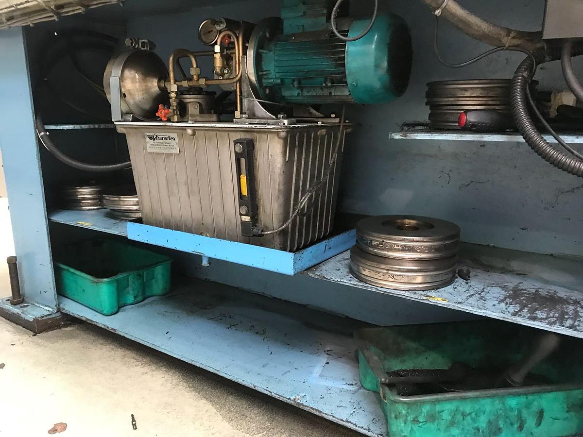 Gebraucht ASAHI OKUMA ORH-120 – 2 Matrizen / 3-Schlag Transfer-Mehrstufenpresse