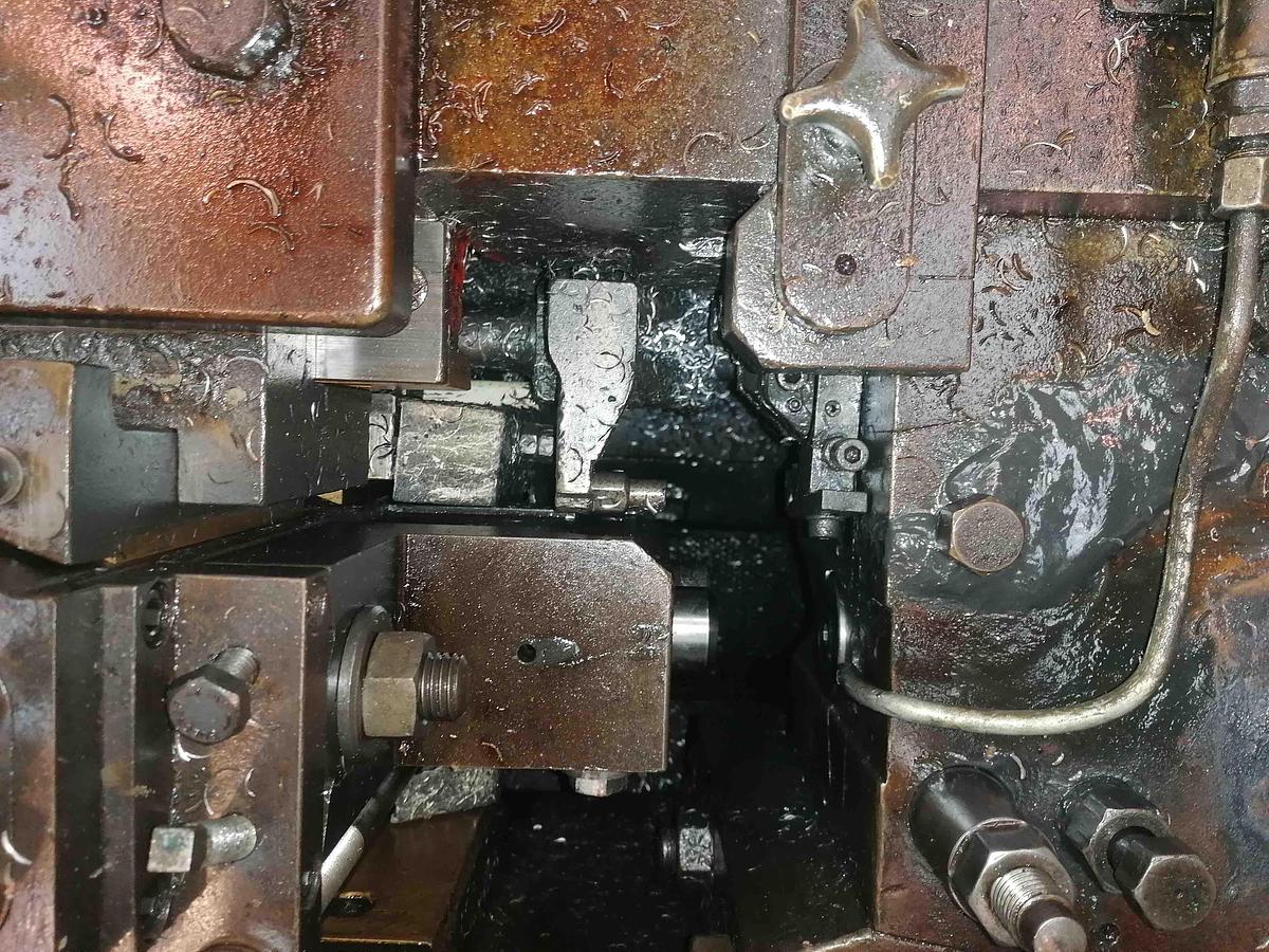 Used 1981 HILGELAND CH 3 LA