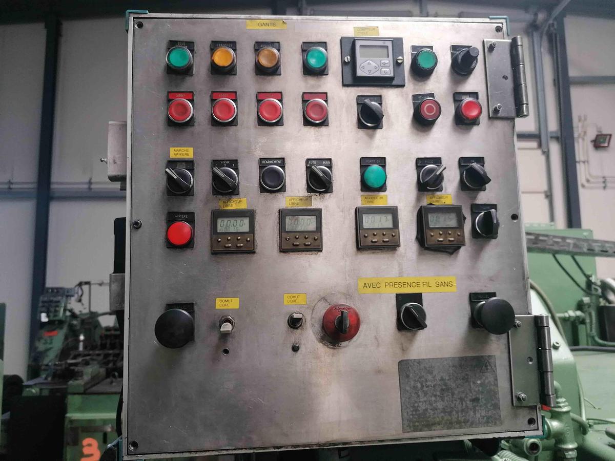 Gebraucht ASAHI OKUMA ORH-120 – 2 Matrizen / 3-Schlag Transfer-Mehrstufenpresse