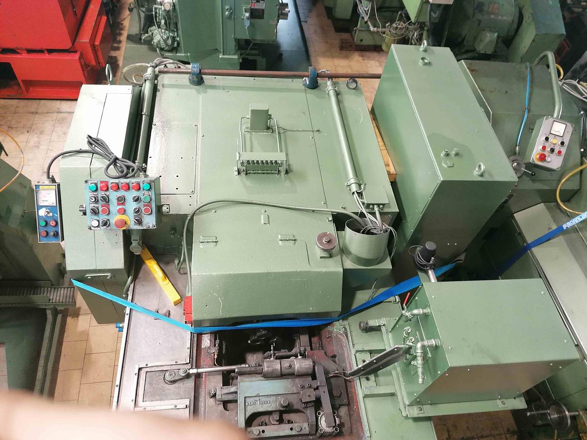 Gebraucht NATIONAL 56 – 2 Matrizen / 3-Schlag Mehrstufenpresse (Cold Header)