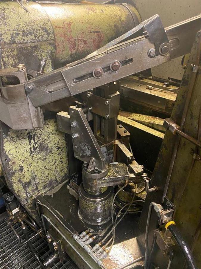 Gebraucht NEDSCHROEF BL4 – 4 Matrizen / 7-Stufen Mehrstufenpresse (Boltmaker)