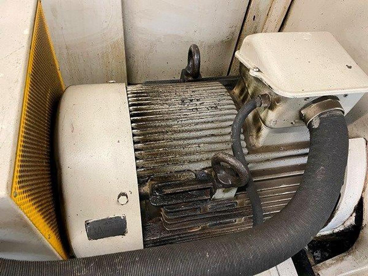 Gebraucht ASAHI OKUMA BF-1310-3 – 3 Matrizen / 3-Stufen Mehrstufenpresse (Progressive Header)